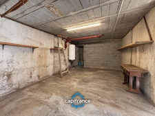 ALBON – Maison individuelle de 97 m² avec terrain de 2 498 m² et hangar