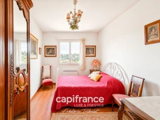 173 sqm family home – 4 bedrooms, home office, swimming pool, open views and EPC rating C – Châtillon-d’Azergues