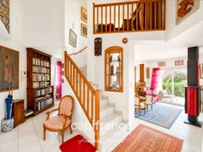 173 sqm family home – 4 bedrooms, home office, swimming pool, open views and EPC rating C – Châtillon-d’Azergues