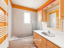 173 sqm family home – 4 bedrooms, home office, swimming pool, open views and EPC rating C – Châtillon-d’Azergues
