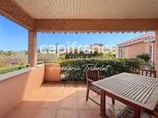 🏡 Family Home with Pool, Open Views & Great Potential – Impasse des Coteaux d’Amancey, Châtillon (69380)