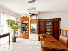 173 sqm family home – 4 bedrooms, home office, swimming pool, open views and EPC rating C – Châtillon-d’Azergues