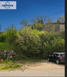 Maison à rénover avec terrasse, garage et parking et terrain à proximité SAINT JULIEN (39)
