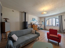 CHILLE – MAISON DE VILLAGE MITOYENNE DE 160 M² AVEC GARAGE, STATIONNEMENT 