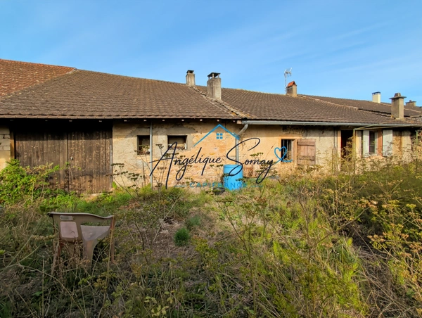 L’ABERGEMENT-DE-CUISERY — UNE MAISON À RÉINVENTER, DEUX TERRAINS POUR VOIR PLUS GRAND