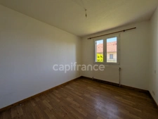 Quiet single-storey house in Branges – 65 m², 2 bedrooms, 436 m² plot, close to Louhans (5 min)