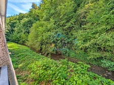 COUP DE CŒUR – DUPLEX RÉNOVÉ 97 M², 3 CHAMBRES, AU CALME FACE À LA NATURE SAINT GENIX SUR GUIERS (73)