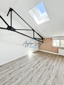COUP DE CŒUR – DUPLEX RÉNOVÉ 97 M², 3 CHAMBRES, AU CALME FACE À LA NATURE SAINT GENIX SUR GUIERS (73)