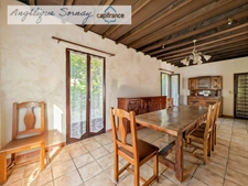 3-level house – 161 m² of living space – great renovation potential