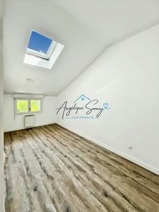 COUP DE CŒUR – DUPLEX RÉNOVÉ 97 M², 3 CHAMBRES, AU CALME FACE À LA NATURE SAINT GENIX SUR GUIERS (73)