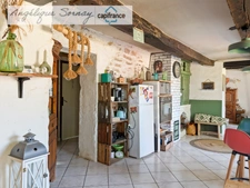  Long farmhouse with outbuildings on 3,115 m² – Francheville 39230