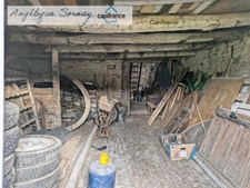 House to be completely renovated SAINT JULIEN (39)