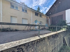 COUP DE CŒUR – DUPLEX RÉNOVÉ 97 M², 3 CHAMBRES, AU CALME FACE À LA NATURE SAINT GENIX SUR GUIERS (73)