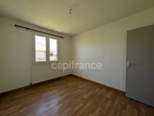 Quiet single-storey house in Branges – 65 m², 2 bedrooms, 436 m² plot, close to Louhans (5 min)