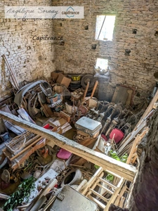 House to be completely renovated SAINT JULIEN (39)