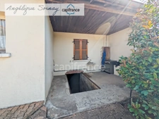 LOUHANS – 202 m² / 6 CHAMBRES / 2 500 m² / 4 GARAGES – UN POTENTIEL RARE !