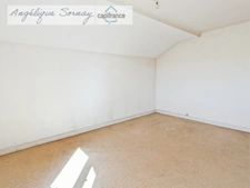 Detached house 175 m² with full basement – Lons-le-Saunier