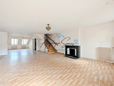 Appartement à rénover au cœur de Lons-le-Saunier – 164,83 m² pour donner vie à vos idées