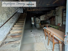 House to be completely renovated SAINT JULIEN (39)