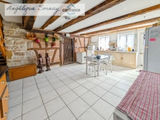 FOR SALE – EXCEPTIONAL PROPERTY – 39230