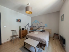 CHILLE – MAISON DE VILLAGE MITOYENNE DE 160 M² AVEC GARAGE, STATIONNEMENT 