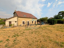  À vendre – Maison à Geruge sur terrain clos de 1535 m² / à 10 min de Lons le saunier