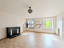Appartement à rénover au cœur de Lons-le-Saunier – 164,83 m² pour donner vie à vos idées