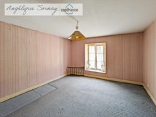 Charming village house – unusual layout and exposed stone in Sellieres