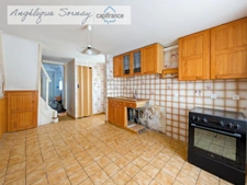 Charming village house – unusual layout and exposed stone in Sellieres