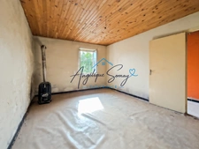 L’ABERGEMENT-DE-CUISERY – MAISON À RÉNOVER, GRANGE ET COMBLES SUR 1 646 m² DE TERRAIN