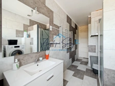 🏡 MANTRY – Semi-detached house with stone cottage and spacious rooms  