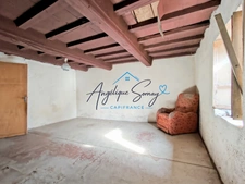 L’ABERGEMENT-DE-CUISERY – MAISON À RÉNOVER, GRANGE ET COMBLES SUR 1 646 m² DE TERRAIN
