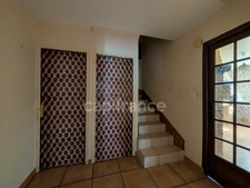 3-level house – 161 m² of living space – great renovation potential