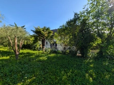 3-level house – 161 m² of living space – great renovation potential