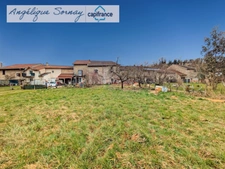 House to be completely renovated SAINT JULIEN (39)