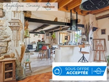  longère avec dépendances sur 3 115 m² – Francheville 39230