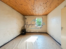 L’ABERGEMENT-DE-CUISERY – MAISON À RÉNOVER, GRANGE ET COMBLES SUR 1 646 m² DE TERRAIN