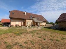 À VENDRE – PROPRIÉTÉ D’EXCEPTION – 39230