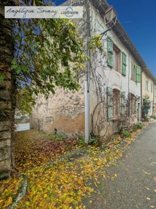 Authentique maison de village avec cave voûtée et combles aménageables