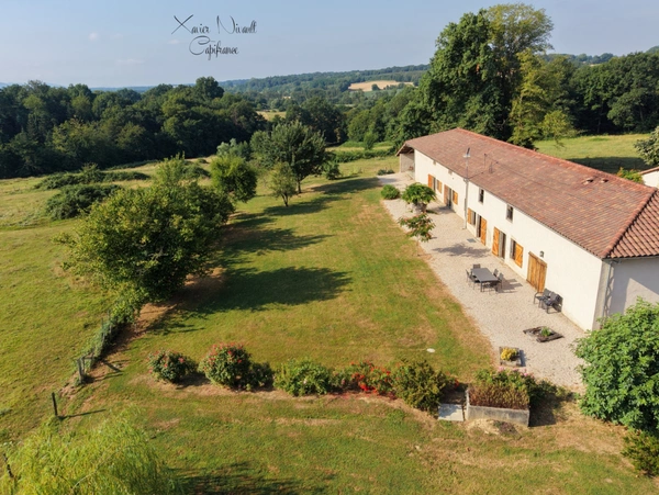 Maison à vendre 11 pièces proche de LOUHANS (71)