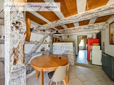  Long farmhouse with outbuildings on 3,115 m² – Francheville 39230