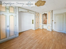  Detached house 175 m² with full basement – Lons-le-Saunier