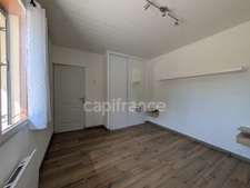 Maison à vendre 8 pièces proche de BLETTERANS (39)