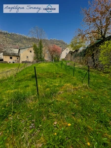 Maison de caractère en pierre – Baume-les-Messieurs (Jura)
