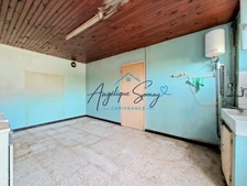 L’ABERGEMENT-DE-CUISERY – MAISON À RÉNOVER, GRANGE ET COMBLES SUR 1 646 m² DE TERRAIN