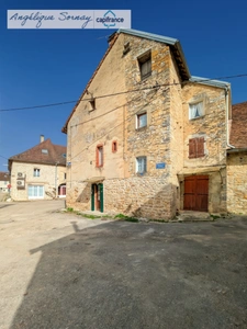 Charming village house – unusual layout and exposed stone in Sellieres