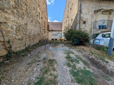 CHILLE – MAISON DE VILLAGE MITOYENNE DE 160 M² AVEC GARAGE, STATIONNEMENT 