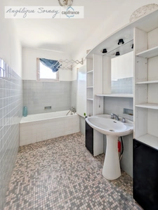  Detached house 175 m² with full basement – Lons-le-Saunier
