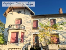  EXCLUSIVE LONS LE SAUNIER (39) TOWN HOUSE 5 min from the town center – Garden