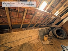 LOUHANS – 202 m² / 6 CHAMBRES / 2 500 m² / 4 GARAGES – UN POTENTIEL RARE !